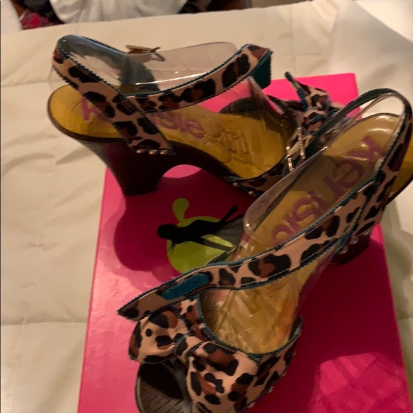 KENSIE leopard print sandals - Picture 3 of 3